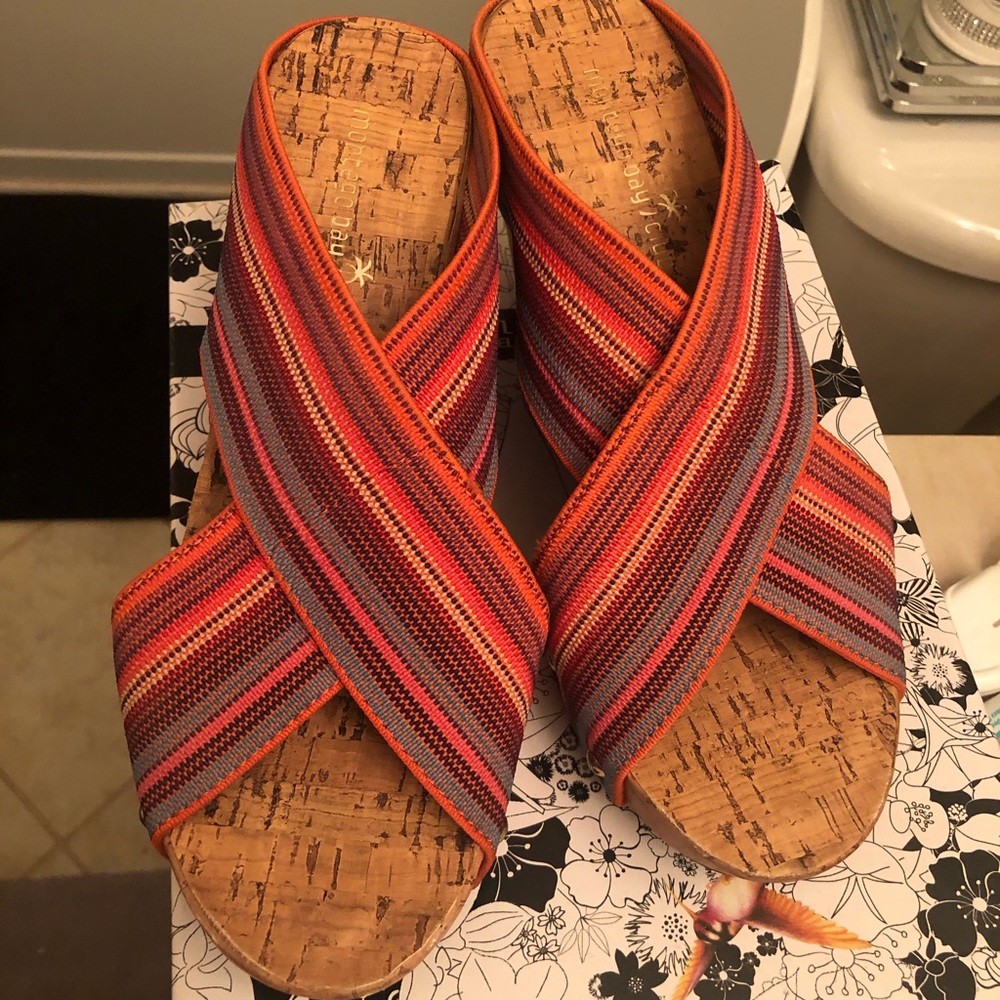 Sandals - Picture 3 of 3